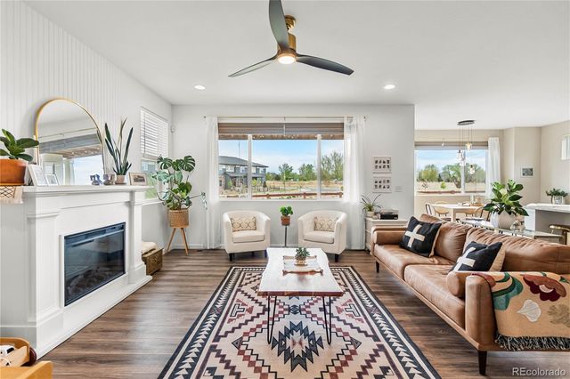 409 Overbrook Lane, Longmont, CO 80504