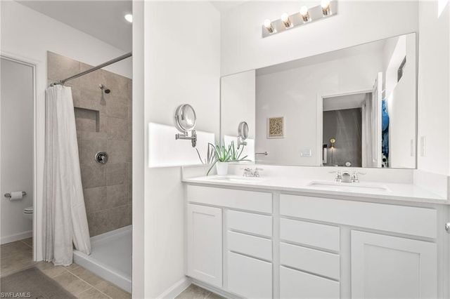 1526 Lake Jessup CIR, Cape Coral, FL 33909