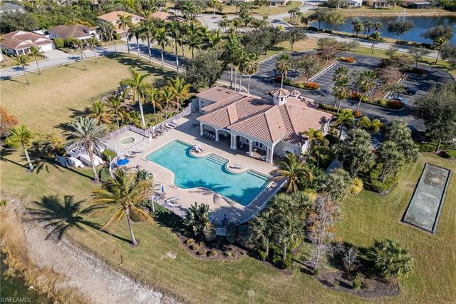 1526 Lake Jessup CIR, Cape Coral, FL 33909