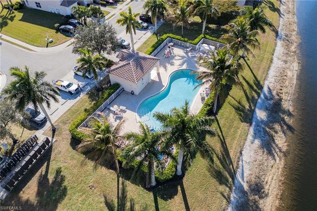 1526 Lake Jessup CIR, Cape Coral, FL 33909