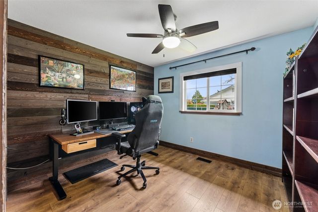 10402 Douglas Drive SW, Lakewood, WA 98499