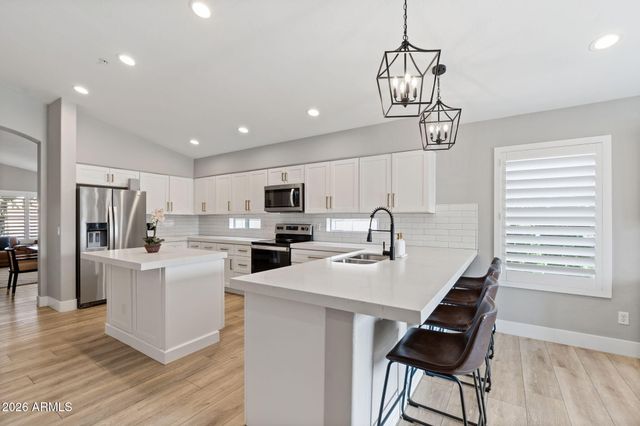 10357 E TEXAS SAGE Lane, Scottsdale, AZ 85255