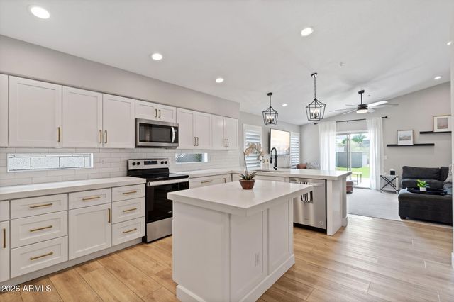 10357 E TEXAS SAGE Lane, Scottsdale, AZ 85255