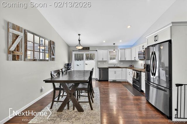 715 Glen Oak Drive, Manchester, MI 48158