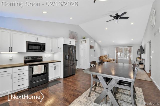 715 Glen Oak Drive, Manchester, MI 48158