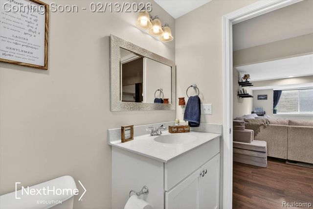 715 Glen Oak Drive, Manchester, MI 48158