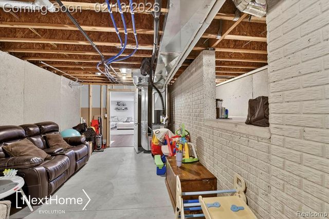 715 Glen Oak Drive, Manchester, MI 48158