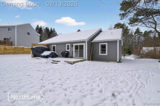 715 Glen Oak Drive, Manchester, MI 48158