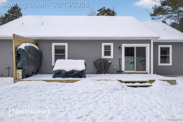 715 Glen Oak Drive, Manchester, MI 48158