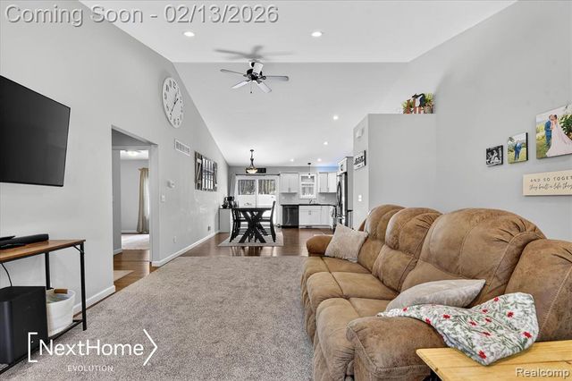 715 Glen Oak Drive, Manchester, MI 48158