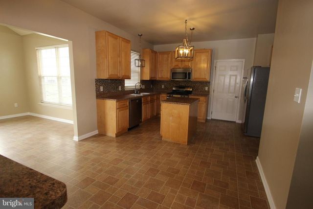 515 BLUEBILL DR, New Castle, DE 19720