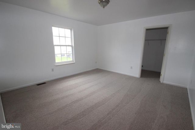 515 BLUEBILL DR, New Castle, DE 19720