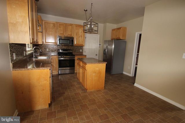 515 BLUEBILL DR, New Castle, DE 19720