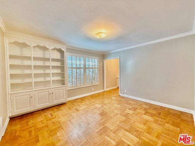 951 Masselin Avenue, Los Angeles, CA 90036