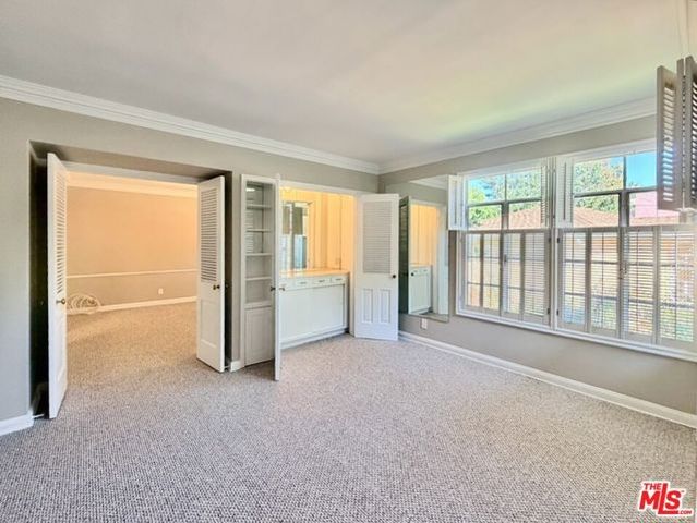 951 Masselin Avenue, Los Angeles, CA 90036