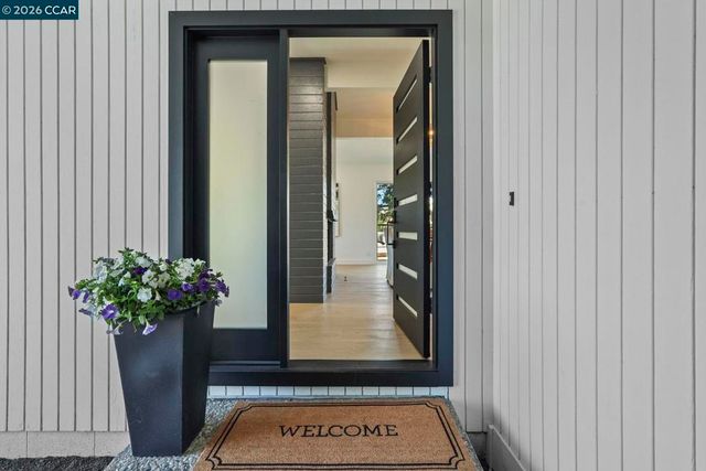 3233 Lucas Circle, Lafayette, CA 94549