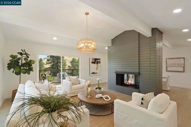 3233 Lucas Circle, Lafayette, CA 94549