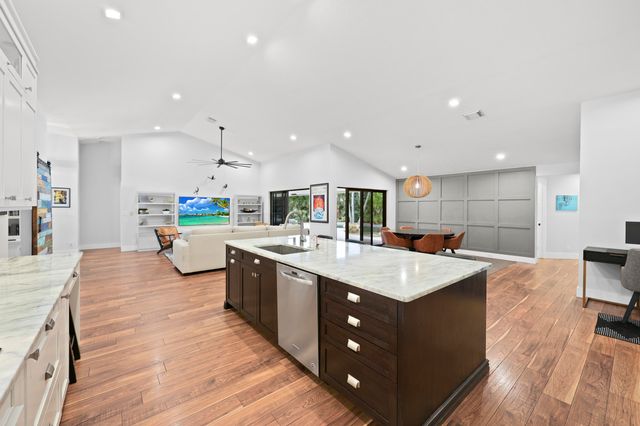 2980 Salerno Way, Delray Beach, FL 33445