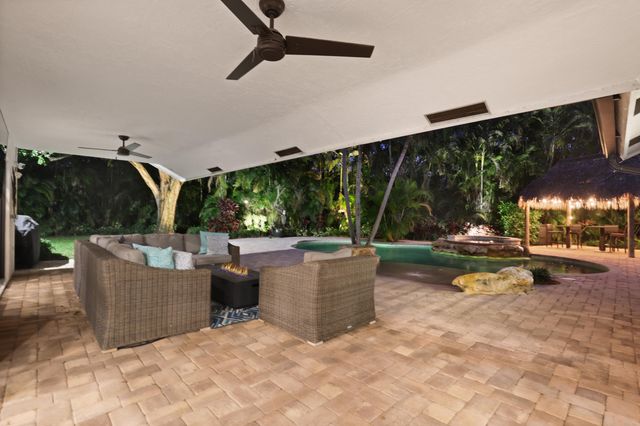 2980 Salerno Way, Delray Beach, FL 33445