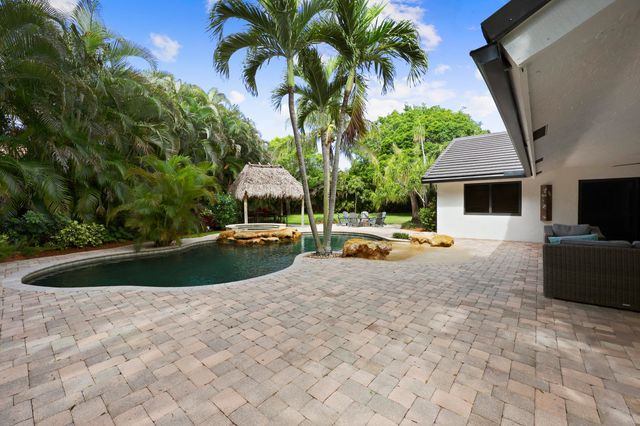 2980 Salerno Way, Delray Beach, FL 33445