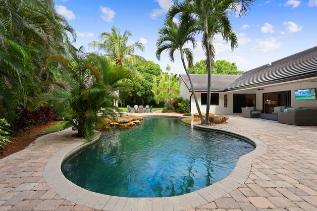 2980 Salerno Way, Delray Beach, FL 33445