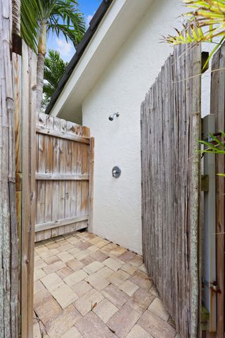 2980 Salerno Way, Delray Beach, FL 33445
