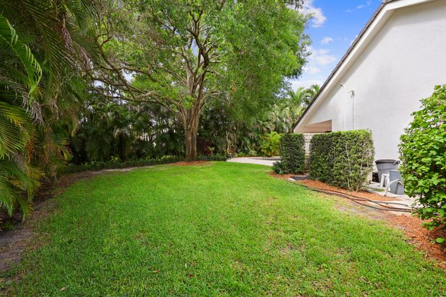 2980 Salerno Way, Delray Beach, FL 33445