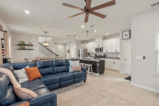 3973 CUYAHOGA VALLEY COURT, Apopka, FL 32712