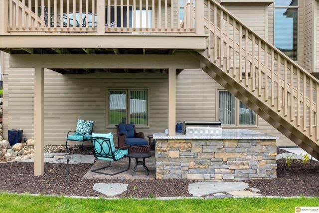 17002 Grant Street, Elkhorn, NE 68116