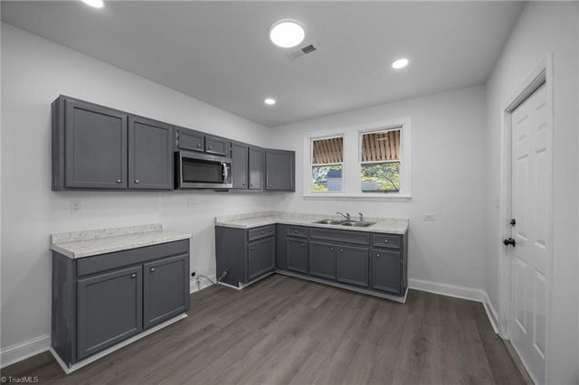 621 Morehead Street, Eden, NC 27288