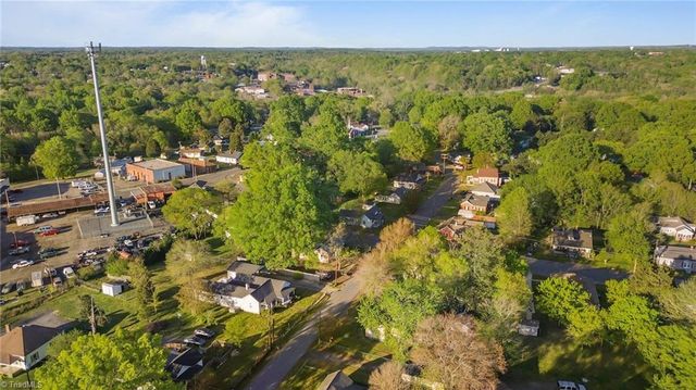 621 Morehead Street, Eden, NC 27288
