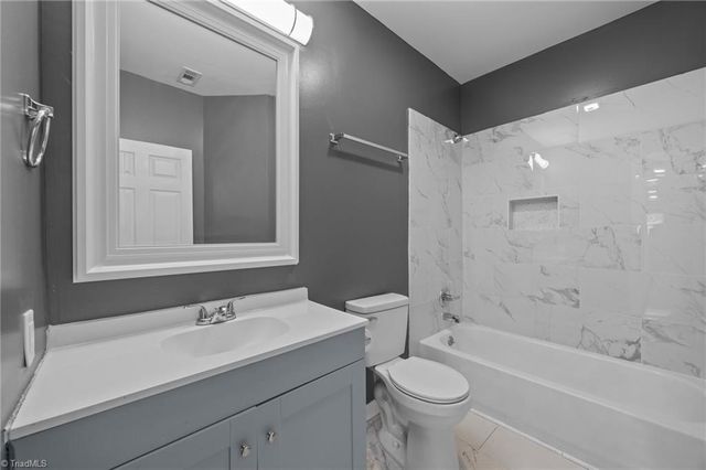 621 Morehead Street, Eden, NC 27288
