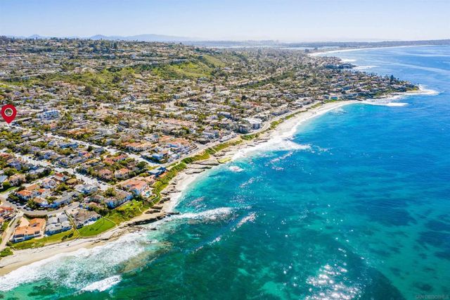 466 Westbourne St, La Jolla, CA 92037