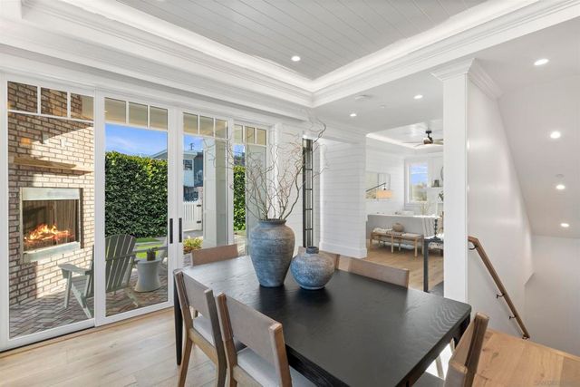 466 Westbourne St, La Jolla, CA 92037