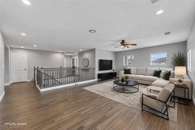 394 Glocker Court, Henderson, NV 89012