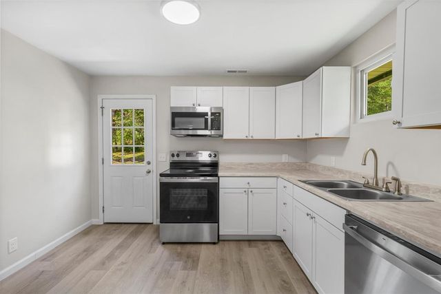 797 SW Carbondale Road, Dalton, GA 30721
