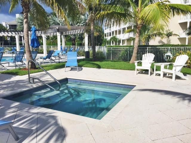 312 Bay Colony Drive N 312, Juno Beach, FL 33408