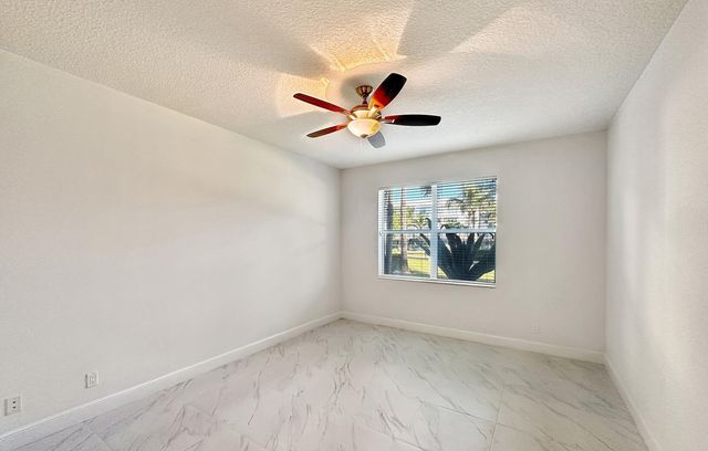 312 Bay Colony Drive N 312, Juno Beach, FL 33408