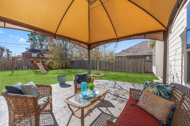 9011 Cedar Run Falls, Tomball, TX 77375