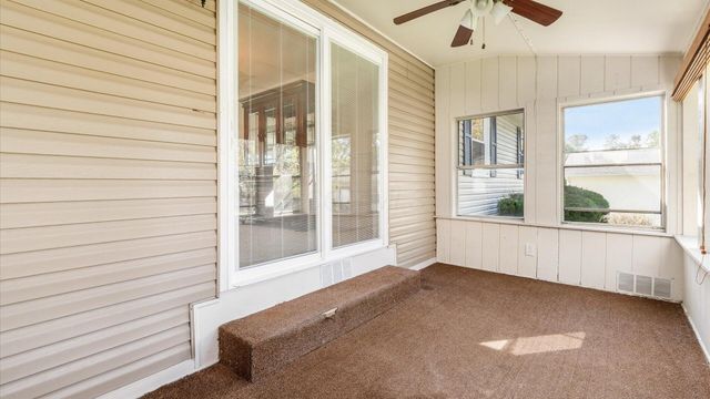 3845 Dresden Road, Zanesville, OH 43701