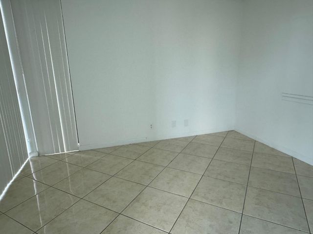 200 Leslie Drive 523, Hallandale Beach, FL 33009