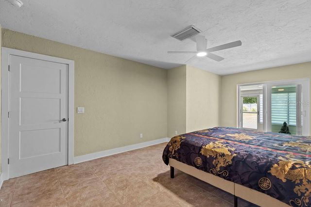 215 BOCA CIEGA POINT BOULEVARD N 3, St Petersburg, FL 33708