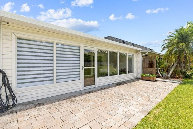 215 BOCA CIEGA POINT BOULEVARD N 3, St Petersburg, FL 33708
