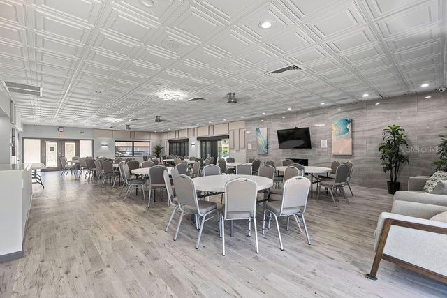 215 BOCA CIEGA POINT BOULEVARD N 3, St Petersburg, FL 33708