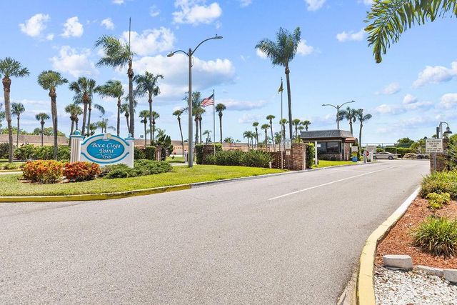 215 BOCA CIEGA POINT BOULEVARD N 3, St Petersburg, FL 33708