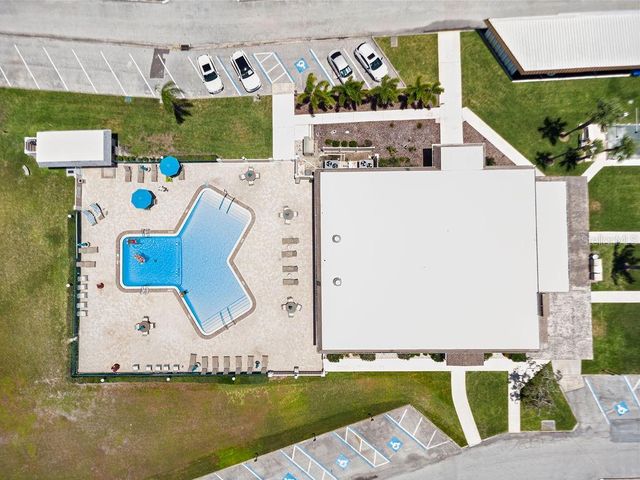 215 BOCA CIEGA POINT BOULEVARD N 3, St Petersburg, FL 33708
