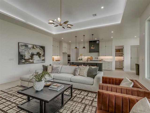 9300 SW 35th Street, Oklahoma City, OK 73179