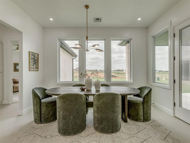 9300 SW 35th Street, Oklahoma City, OK 73179