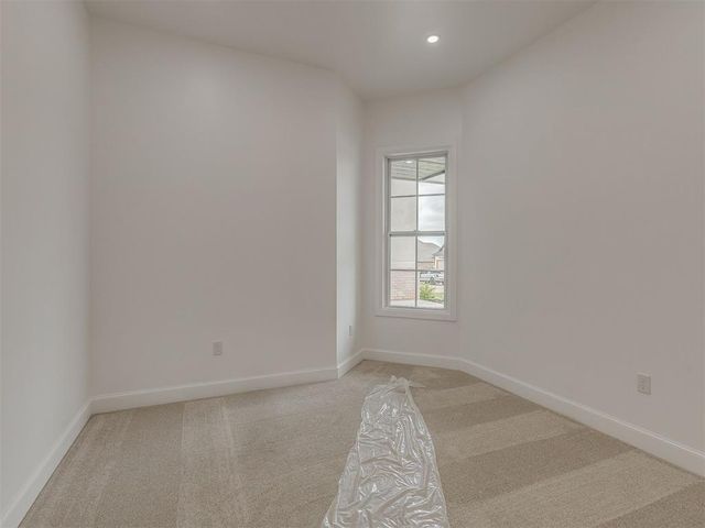 9300 SW 35th Street, Oklahoma City, OK 73179
