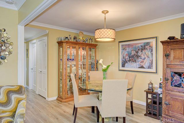 5350 Algarrobo B, Laguna Woods, CA 92637